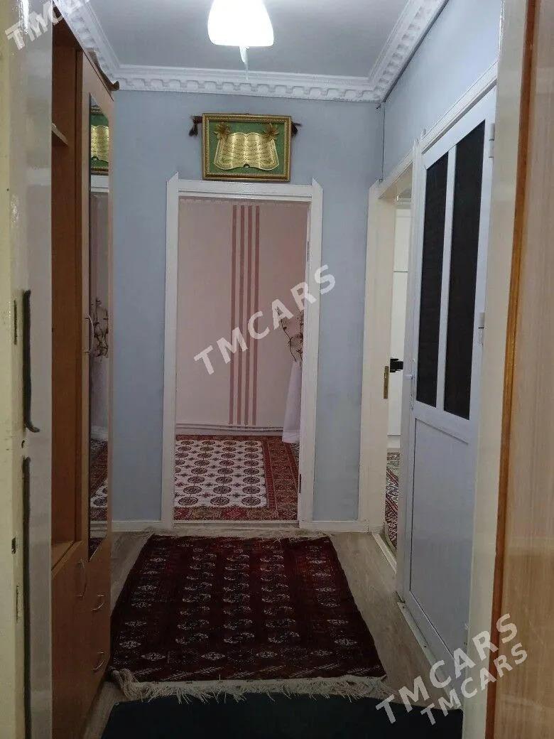 11 mkr 3/3 etaž 3 komnat - 11 мкр - img 5