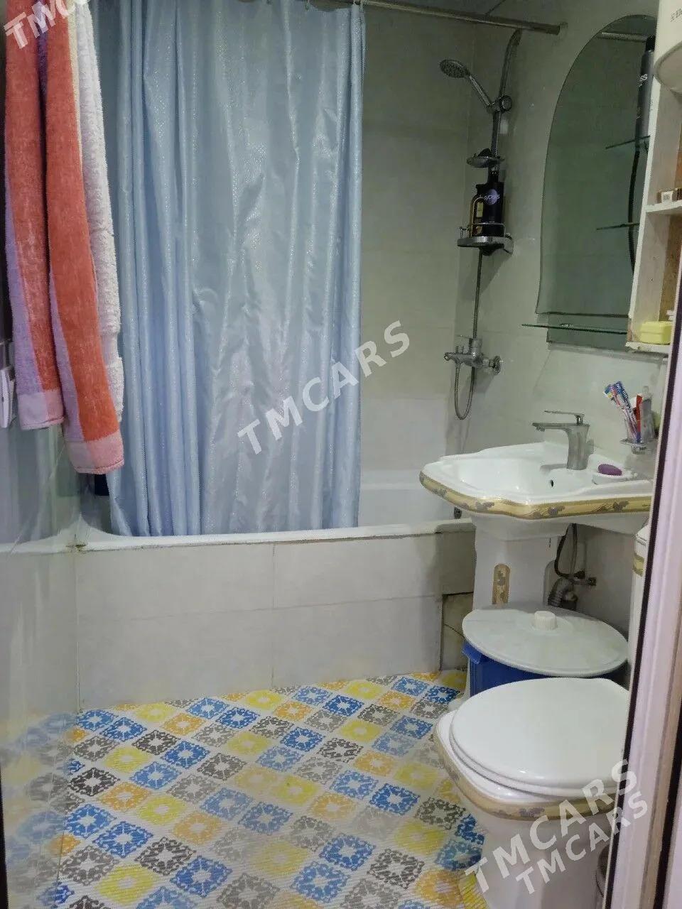 11 mkr 3/3 etaž 3 komnat - 11 мкр - img 6