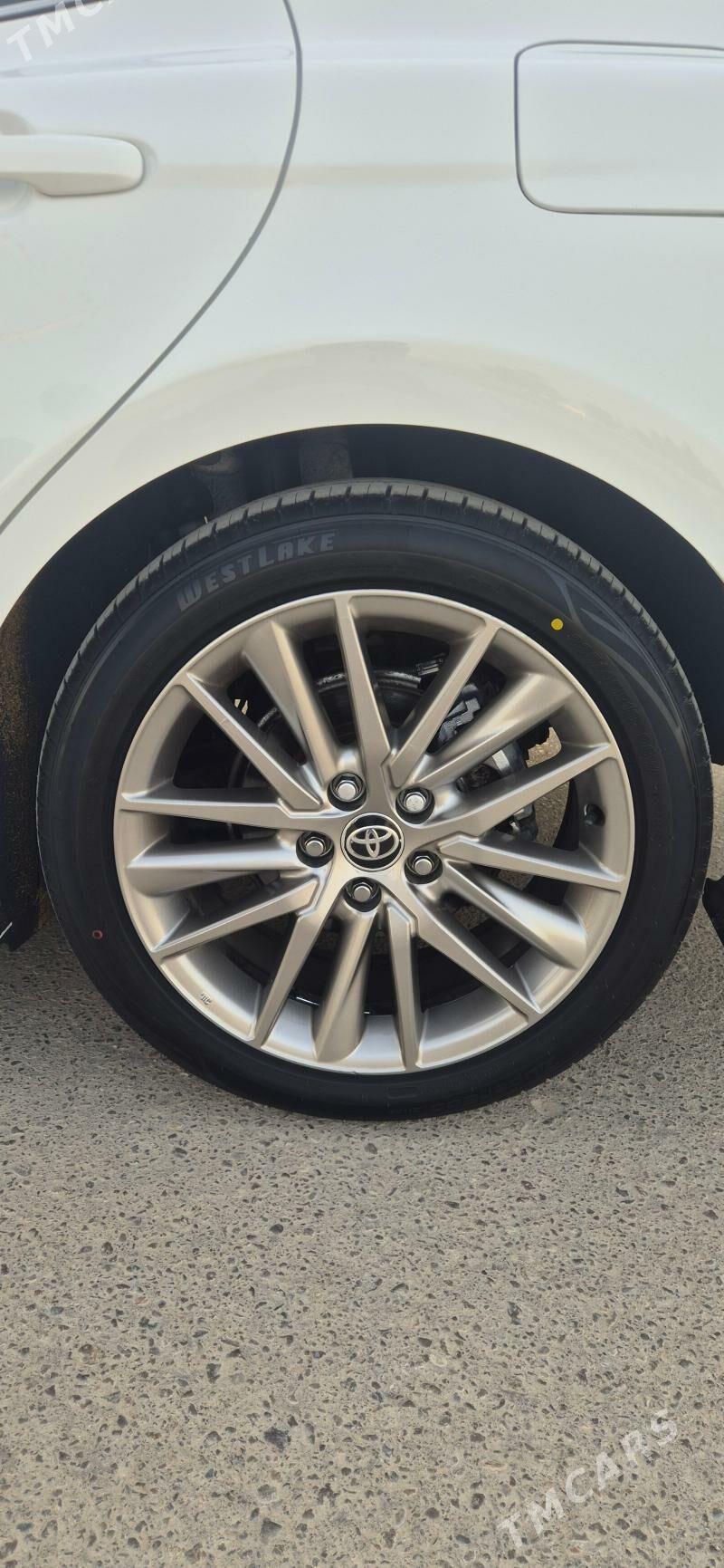 Toyota Camry 2020 - 330 000 TMT - Aşgabat - img 8