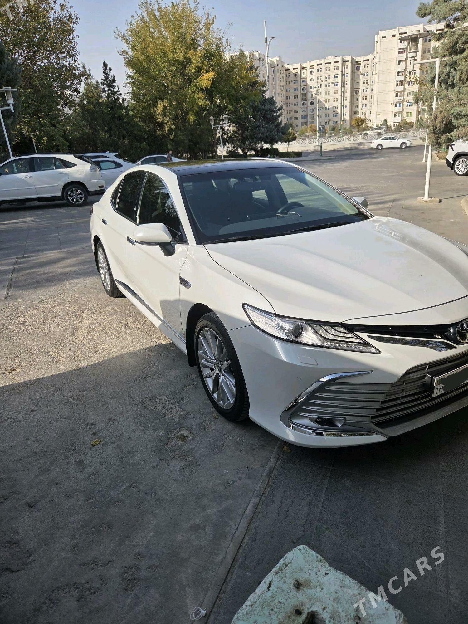 Toyota Camry 2023 - 660 000 TMT - Ашхабад - img 4