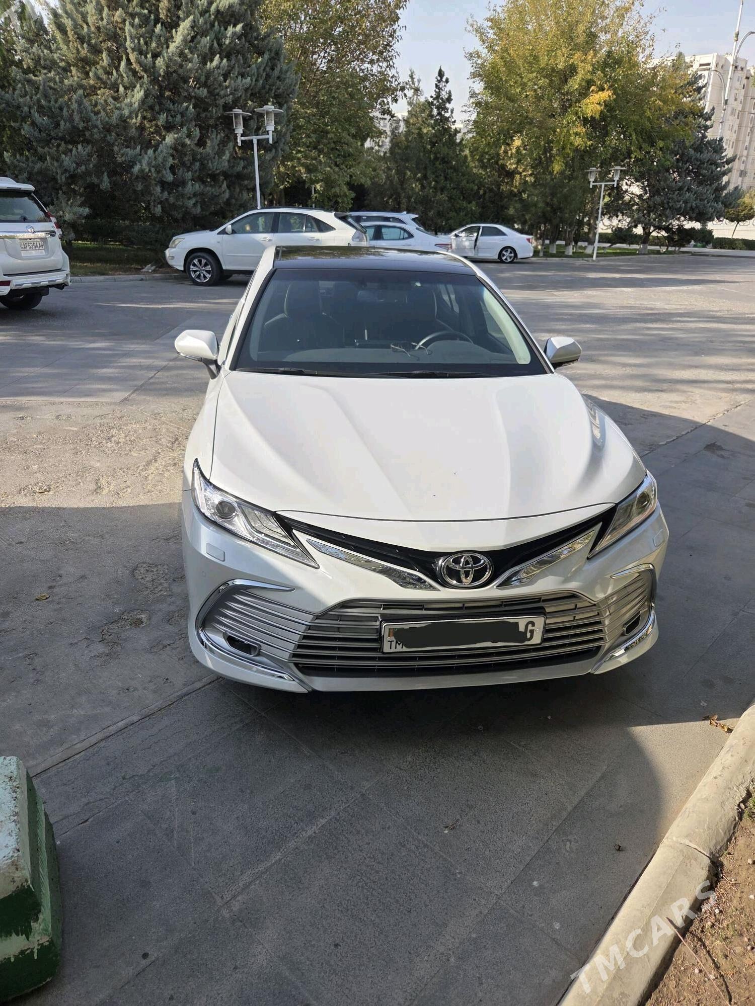Toyota Camry 2023 - 660 000 TMT - Ашхабад - img 1