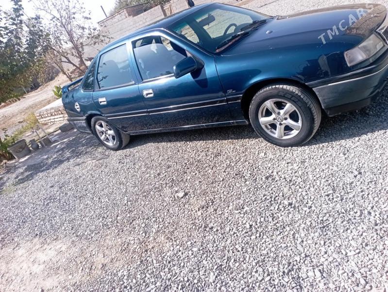 Opel Vectra 1993 - 35 000 TMT - Bäherden - img 3