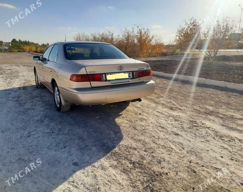 Toyota Camry 2000 - 150 000 TMT - Boldumsaz - img 4