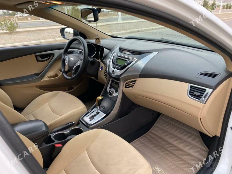 Hyundai Elantra 2011 - 166 000 TMT - Gurtly - img 4