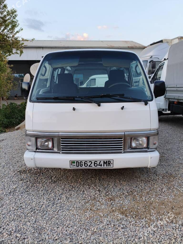 Toyota Hiace 1993 - 70 000 TMT - Mary - img 4