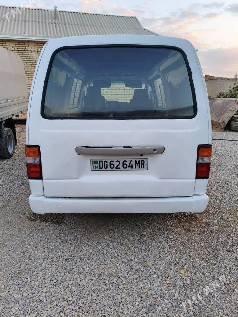 Toyota Hiace 1993 - 70 000 TMT - Mary - img 7