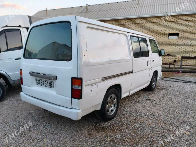 Toyota Hiace 1993 - 70 000 TMT - Mary - img 2