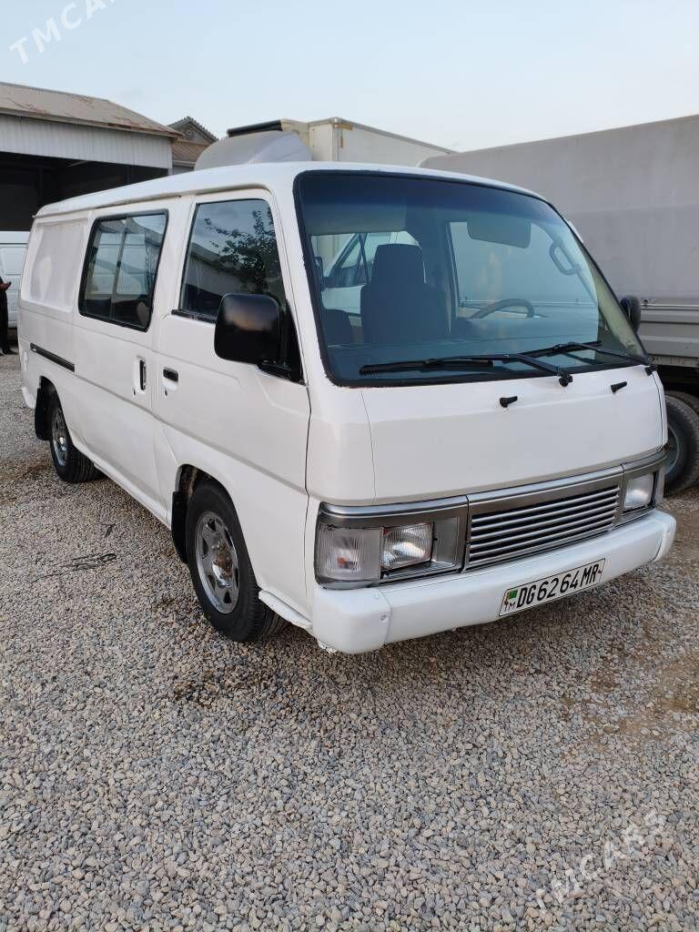 Toyota Hiace 1993 - 70 000 TMT - Mary - img 5