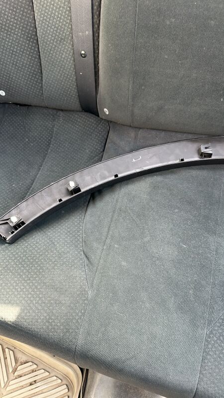 krylo molding spoiler 1 000 TMT - Aşgabat - img 2