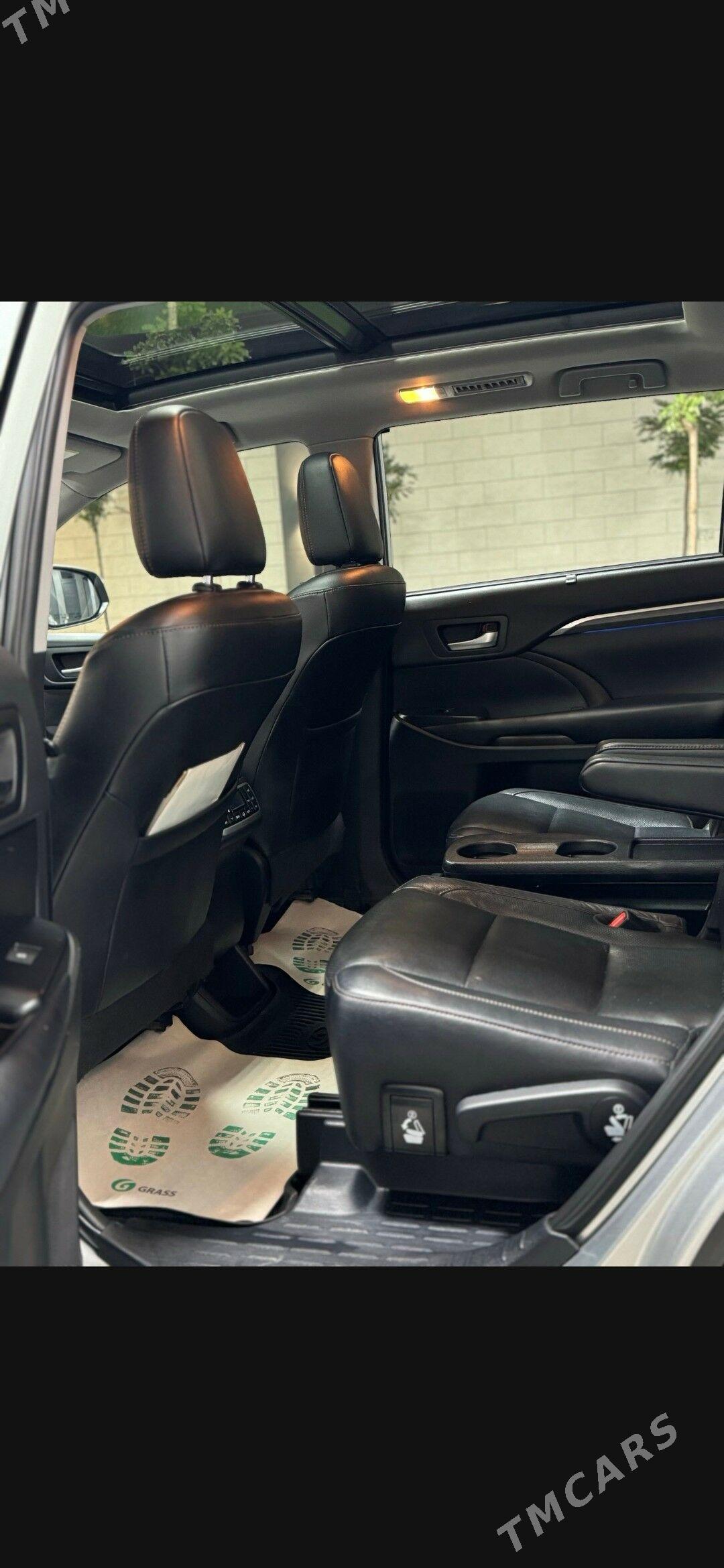 Toyota Highlander 2019 - 535 000 TMT - Туркменабат - img 9