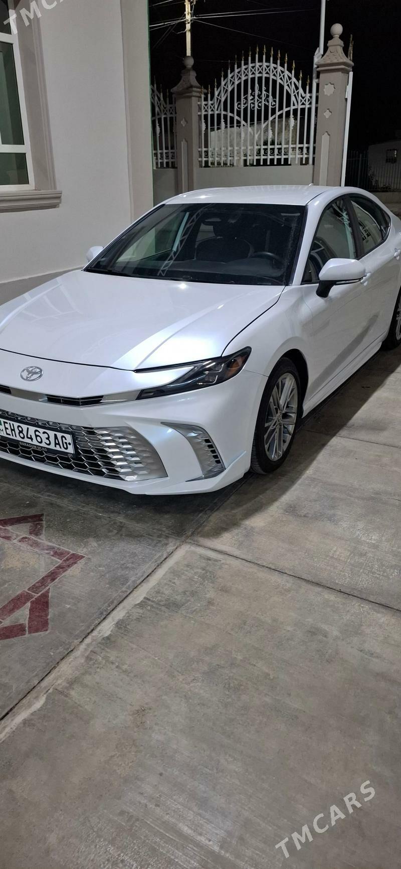 Toyota Camry 2025 - 440 000 TMT - 1 mkr - img 3