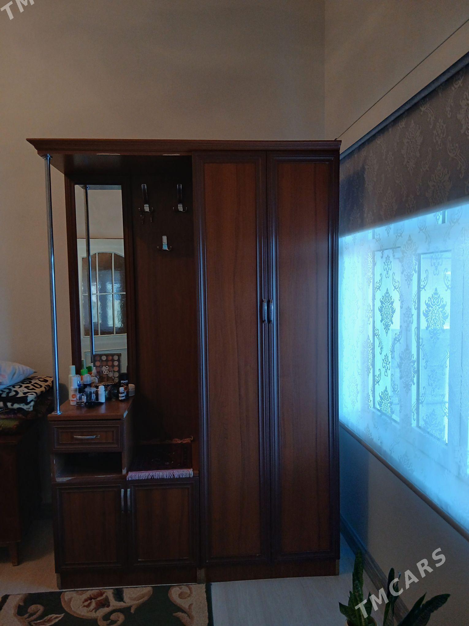 prihoşka - Багир - img 1