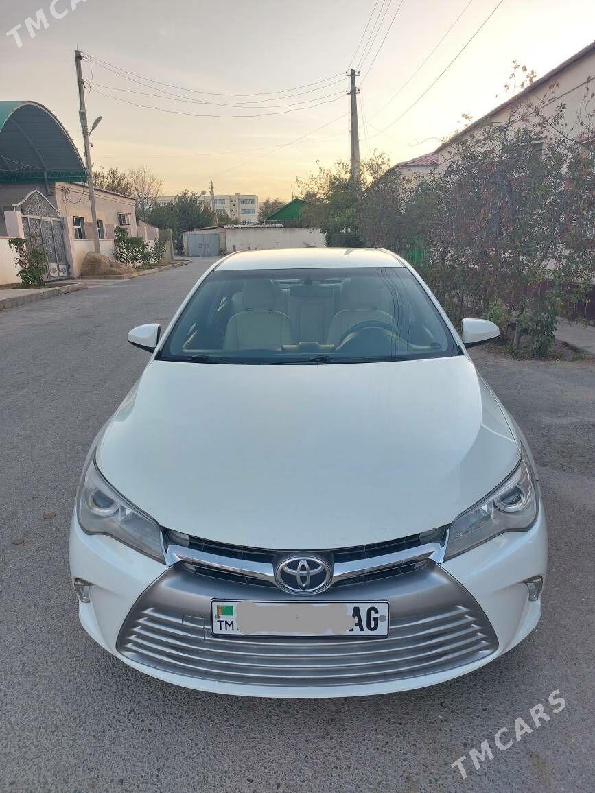 Toyota Camry 2017 - 220 000 TMT - Büzmeýin - img 4