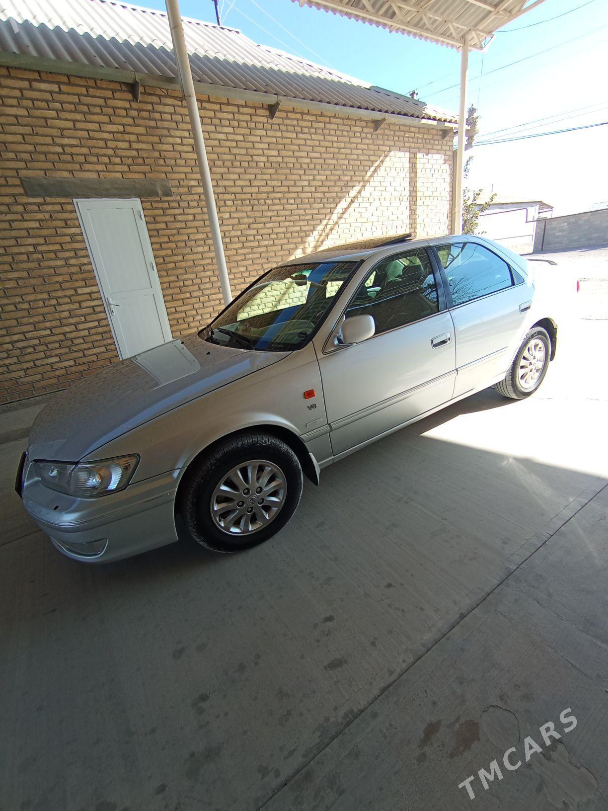 Toyota Camry 2000 - 200 000 TMT - Tejen - img 2