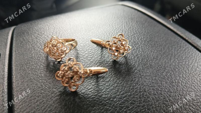 gyzyl komplekt yerevan - Балканабат - img 2