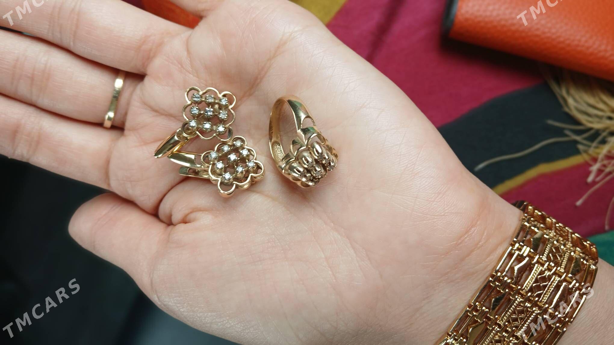 gyzyl komplekt yerevan - Балканабат - img 1