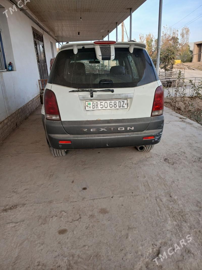 SsangYong Rexton W 2002 - 60 000 TMT - Шабатский этрап - img 2