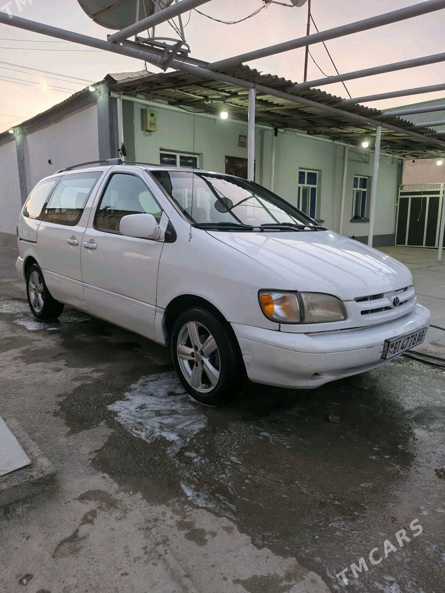 Toyota Sienna 2000 - 150 000 TMT - Bagyr - img 4