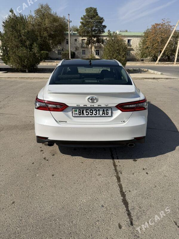 Toyota Camry 2019 - 410 000 TMT - Aşgabat - img 3