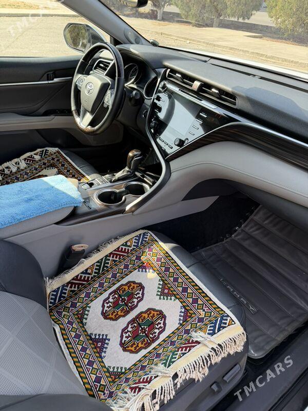 Toyota Camry 2019 - 410 000 TMT - Aşgabat - img 5