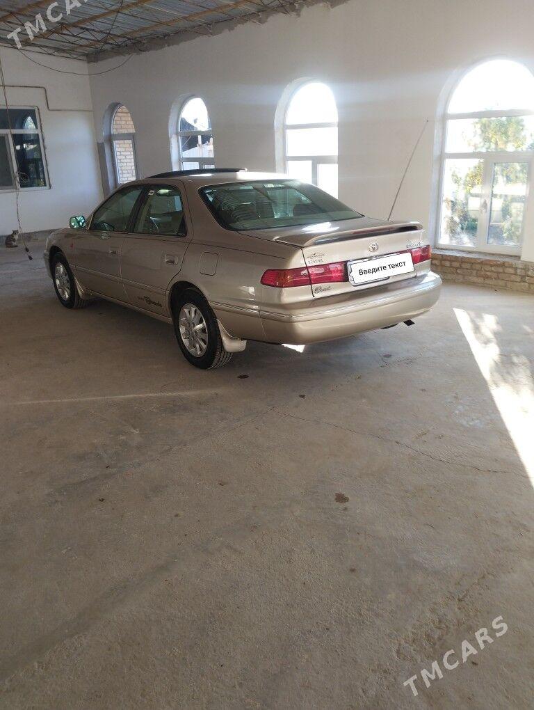 Toyota Camry 2001 - 210 000 TMT - Sakar - img 4