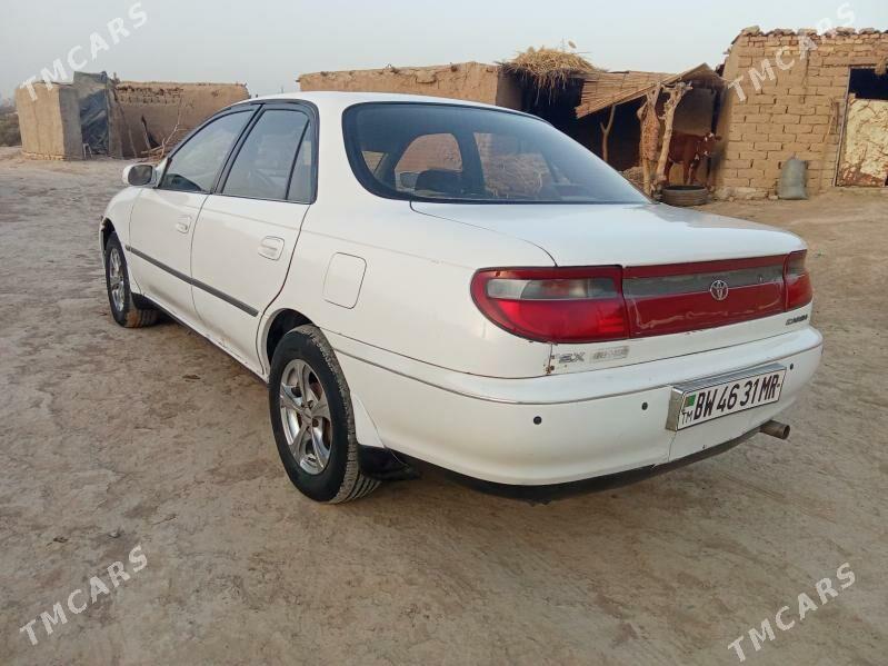 Toyota Carina 1995 - 52 000 TMT - Ёлётен - img 2