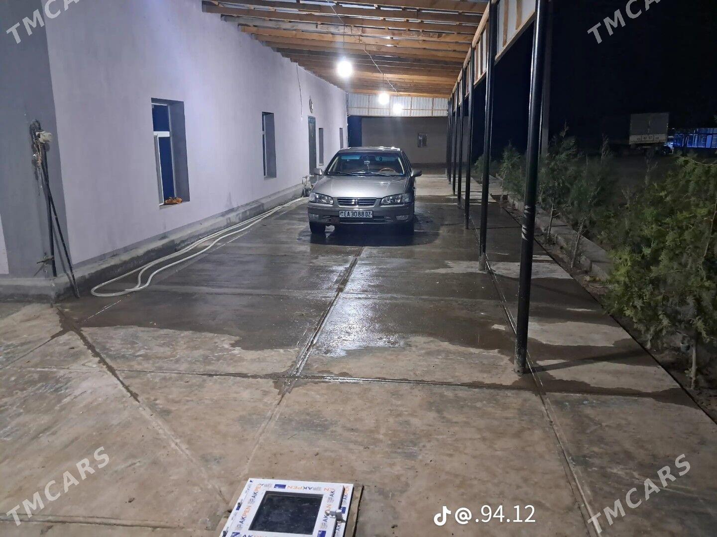 Toyota Camry 2000 - 190 000 TMT - етр. Туркменбаши - img 5