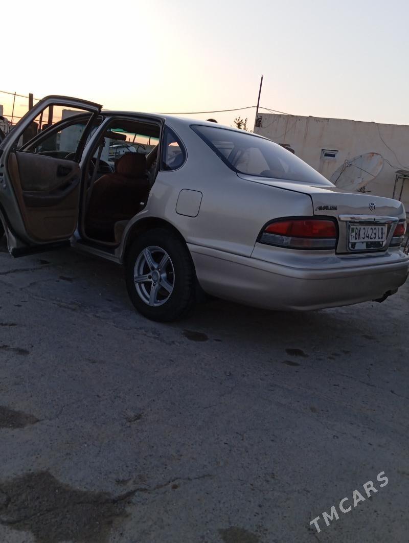 Toyota Avalon 1995 - 90 000 TMT - Сейди - img 3