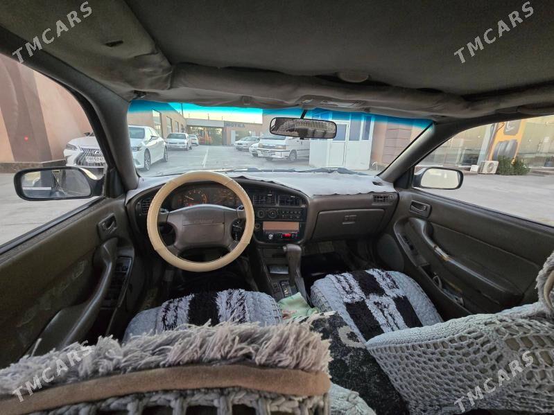 Toyota Camry 1994 - 68 000 TMT - Мары - img 6