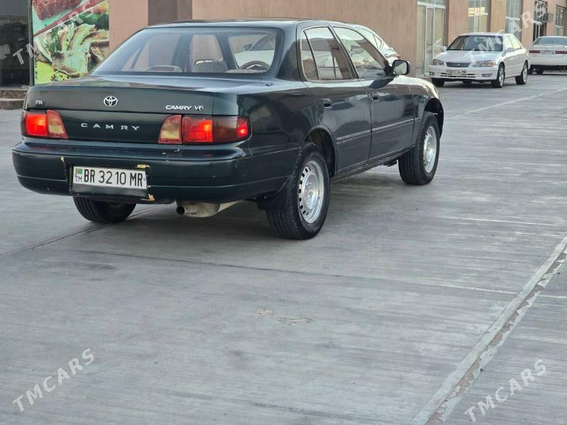 Toyota Camry 1994 - 68 000 TMT - Мары - img 4