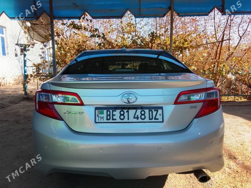 Toyota Camry 2013 - 250 000 TMT - Дашогуз - img 1
