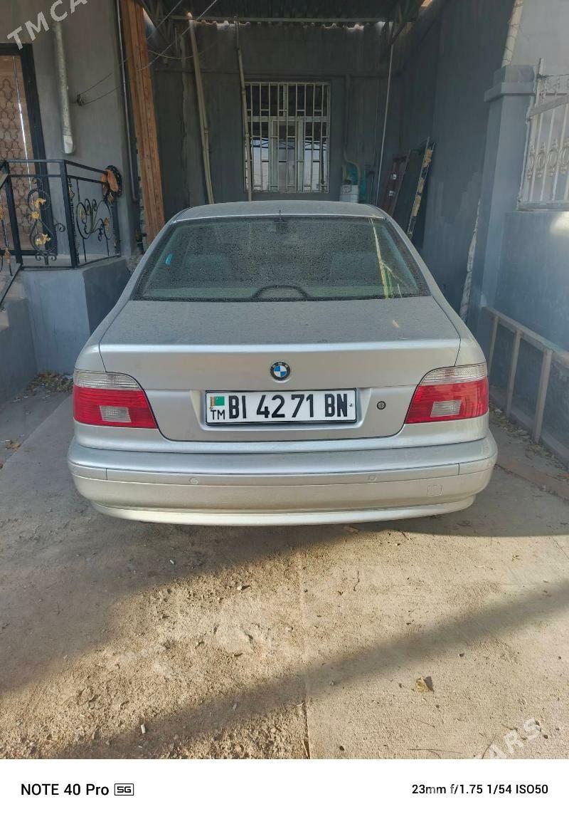 BMW E39 1999 - 110 000 TMT - Türkmenbaşy - img 1