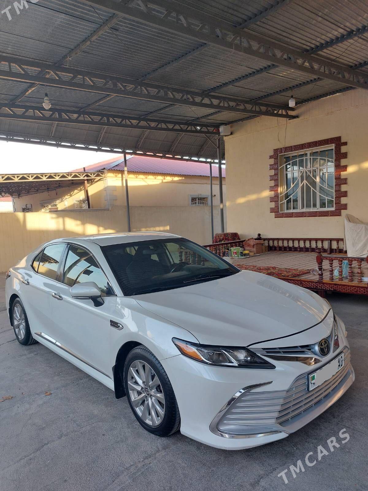 Toyota Camry 2018 - 250 000 TMT - Aşgabat - img 1