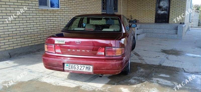 Toyota Camry 1995 - 80 000 TMT - Сакарчага - img 1