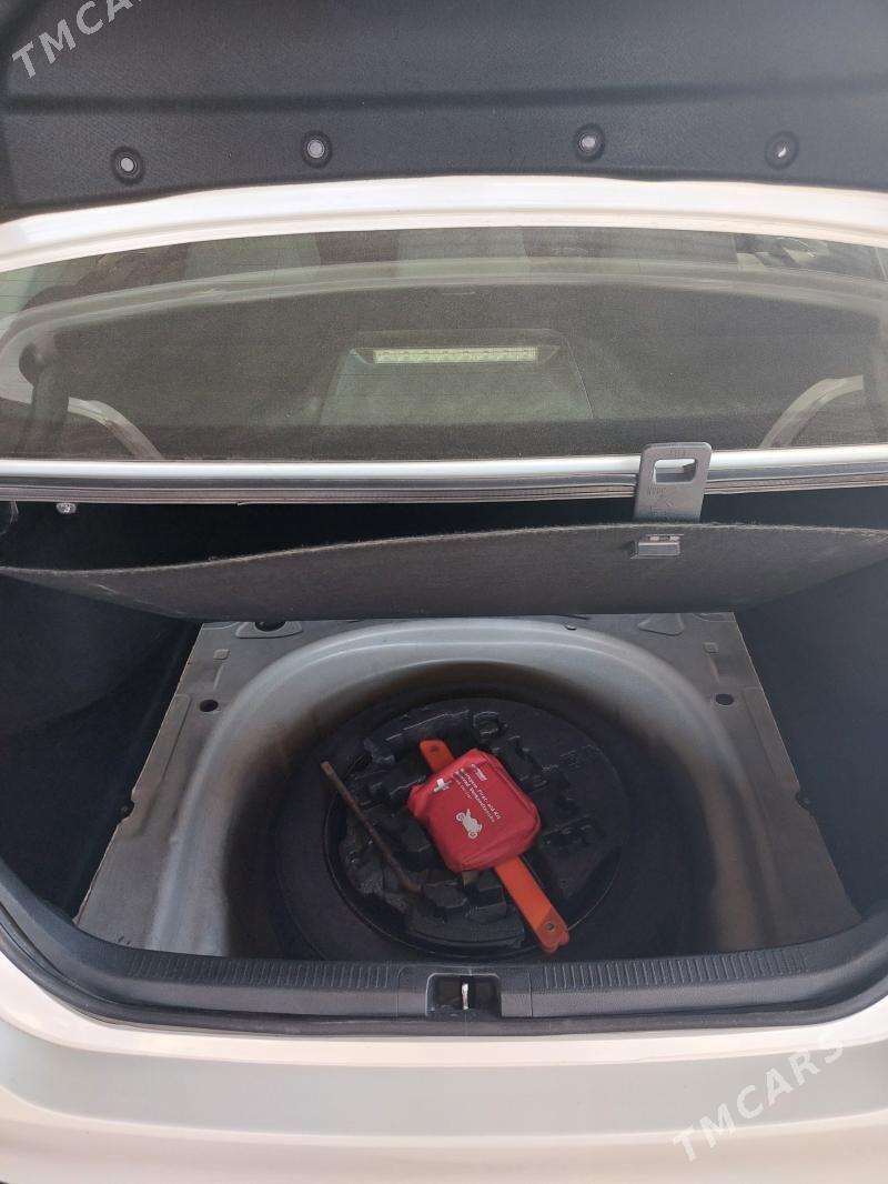 Toyota Camry 2018 - 250 000 TMT - Aşgabat - img 6