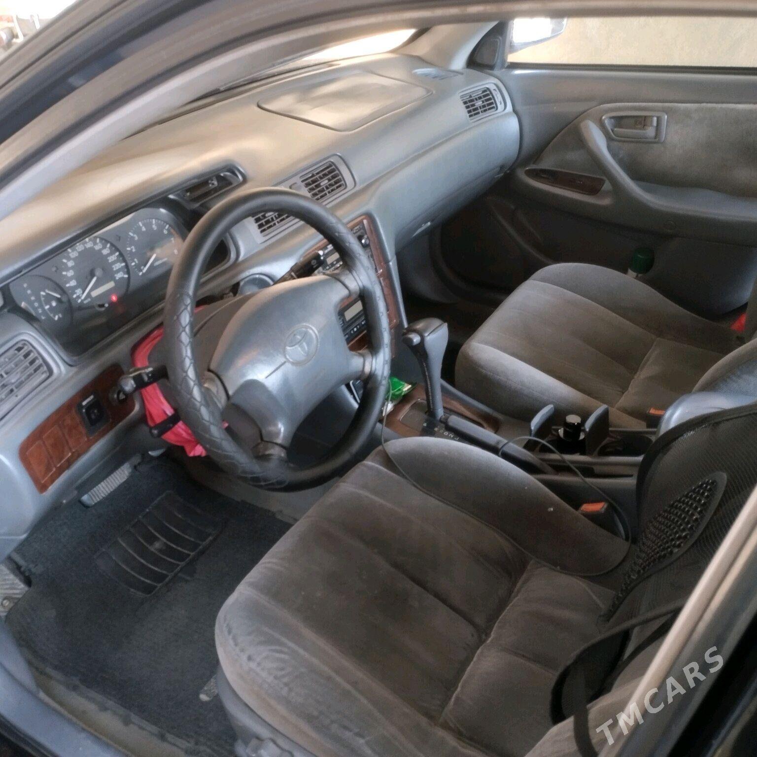 Toyota Camry 2000 - 140 000 TMT - Гарабекевюл - img 4