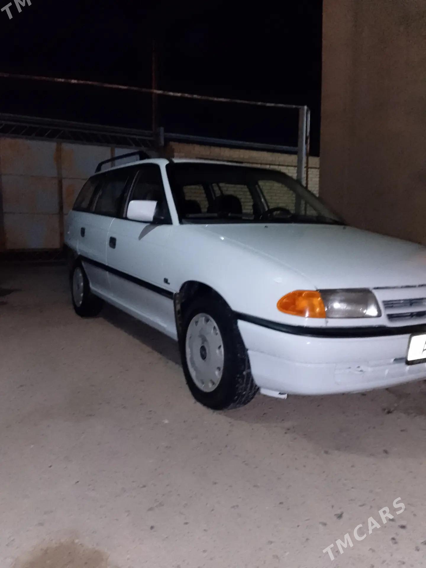 Opel Astra 1992 - 46 000 TMT - Мары - img 6