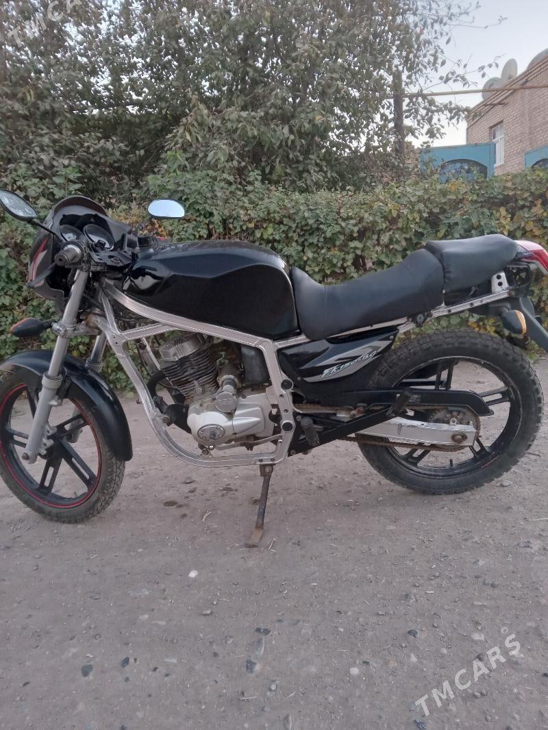 Fekon FK150-8G 2015 - 13 000 TMT - Дянев - img 1