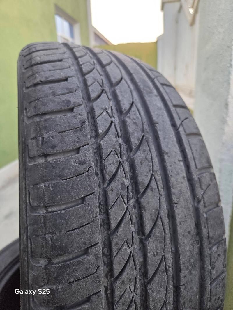 215 55 17 tracmax teker 400 TMT - Änew - img 3