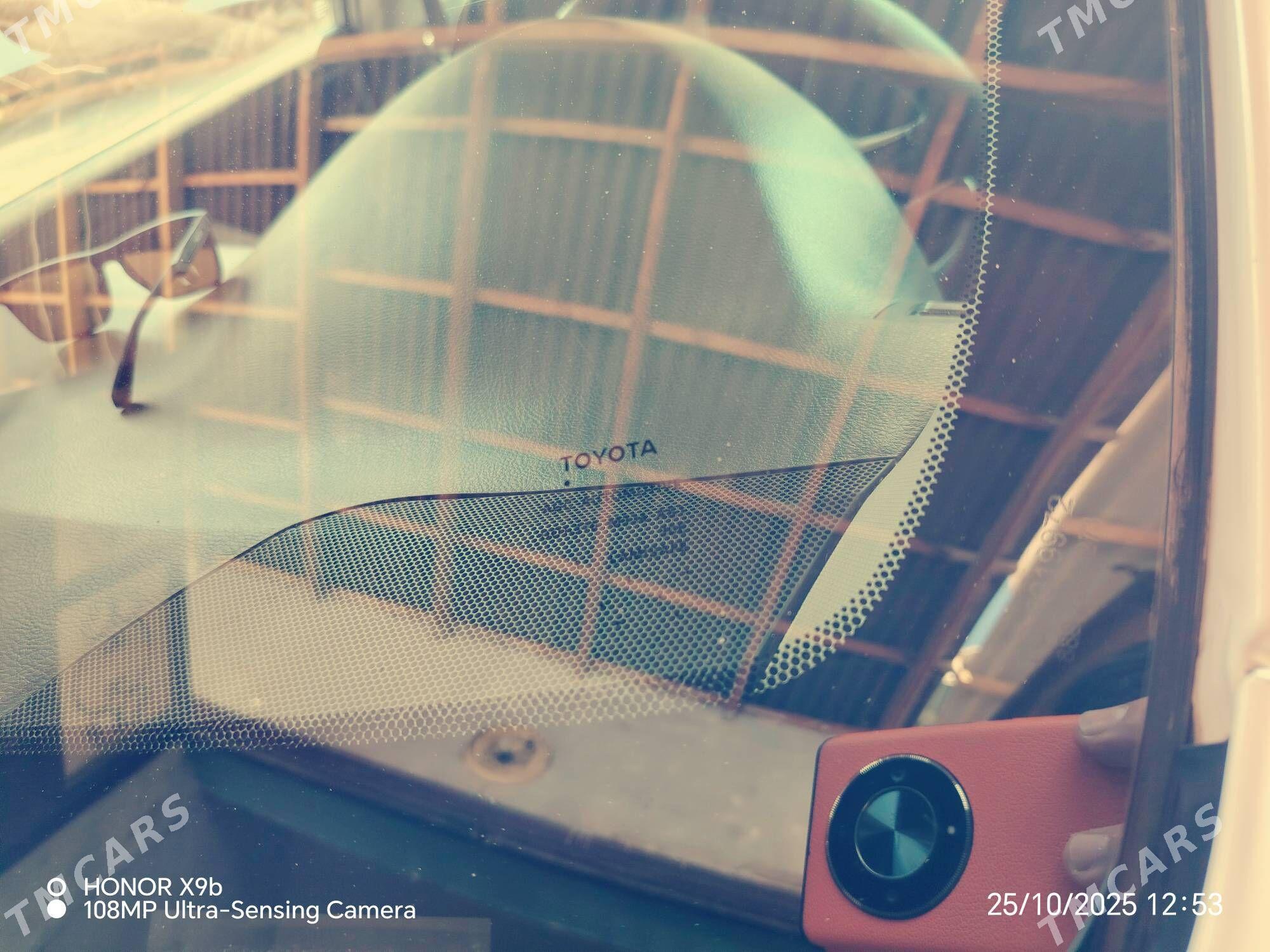 Toyota Camry 2010 - 240 000 TMT - Köneürgenç - img 10