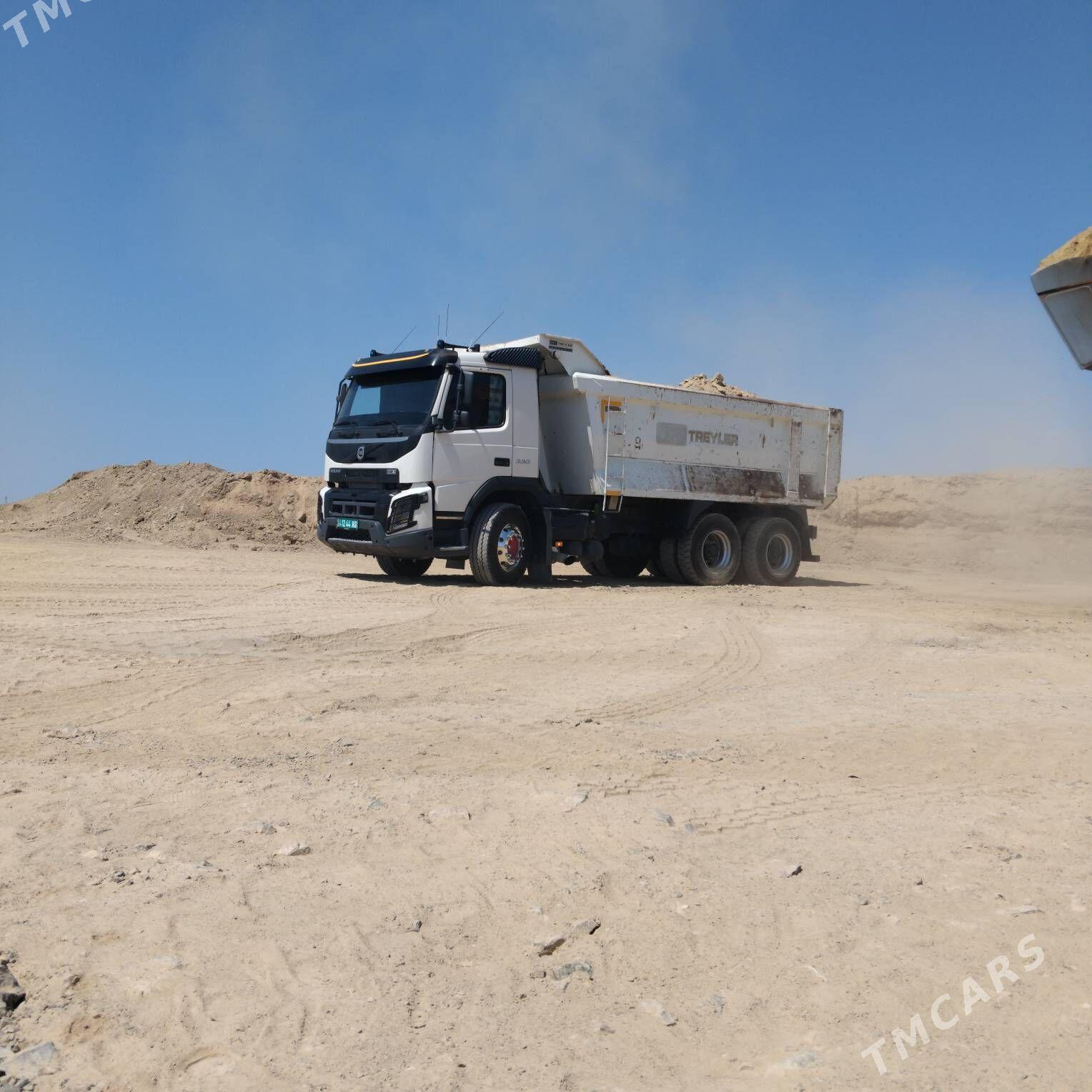 Volvo EURO 4 2014 - 790 000 TMT - Ашхабад - img 3