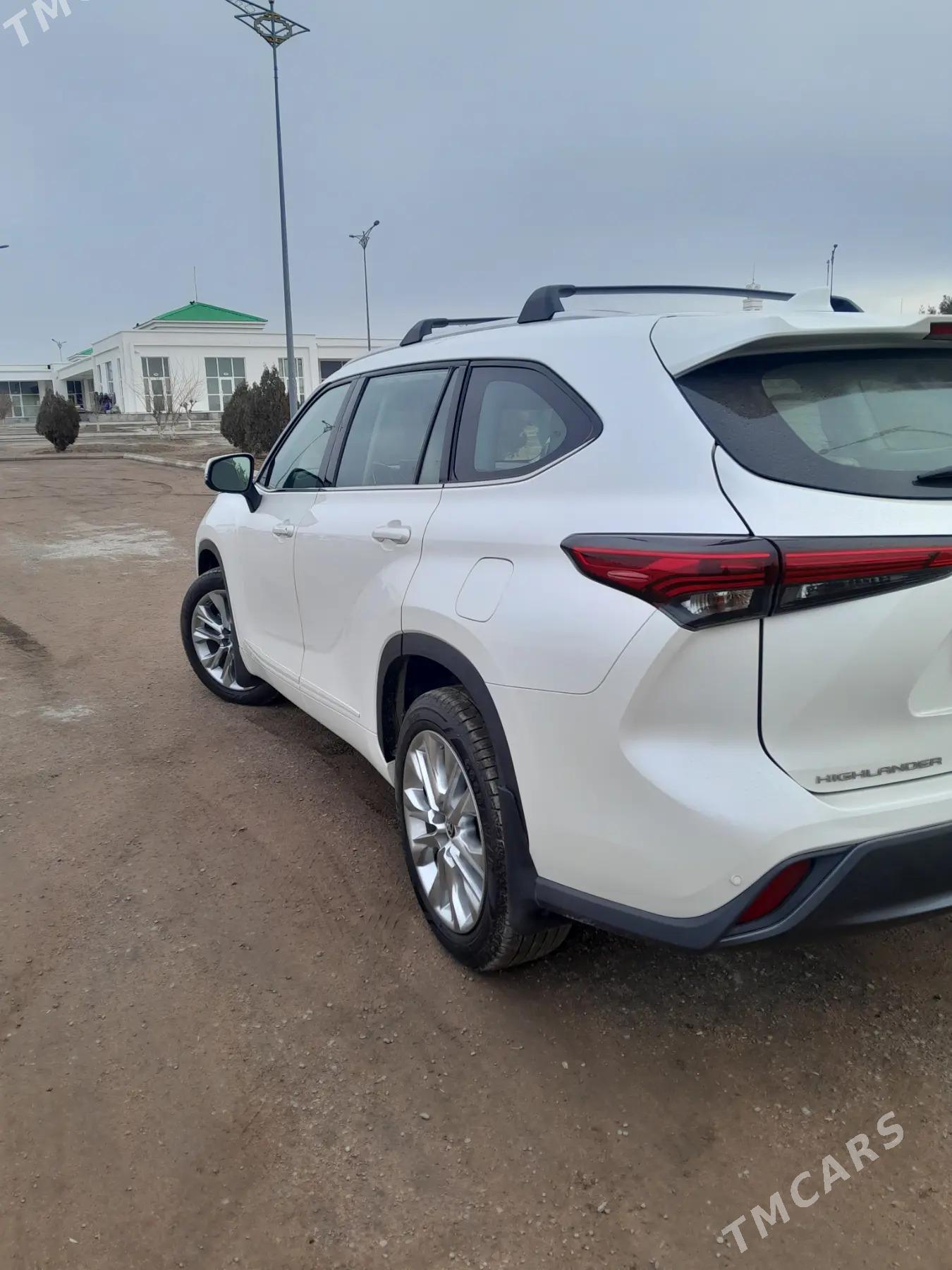 Toyota Highlander 2021 - 650 000 TMT - Daşoguz - img 3