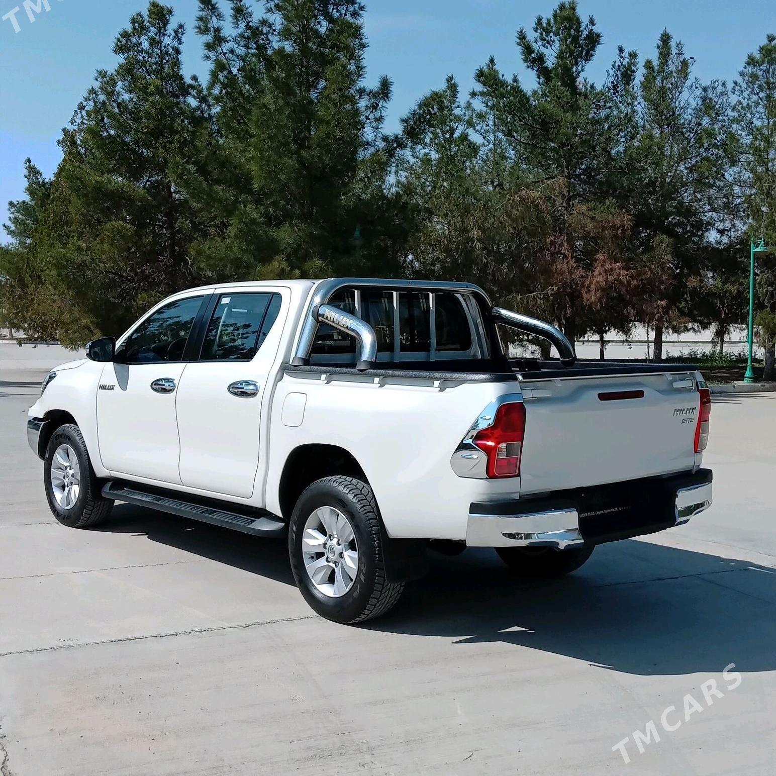 Toyota Hilux 2016 - 450 000 TMT - Gökdepe - img 6