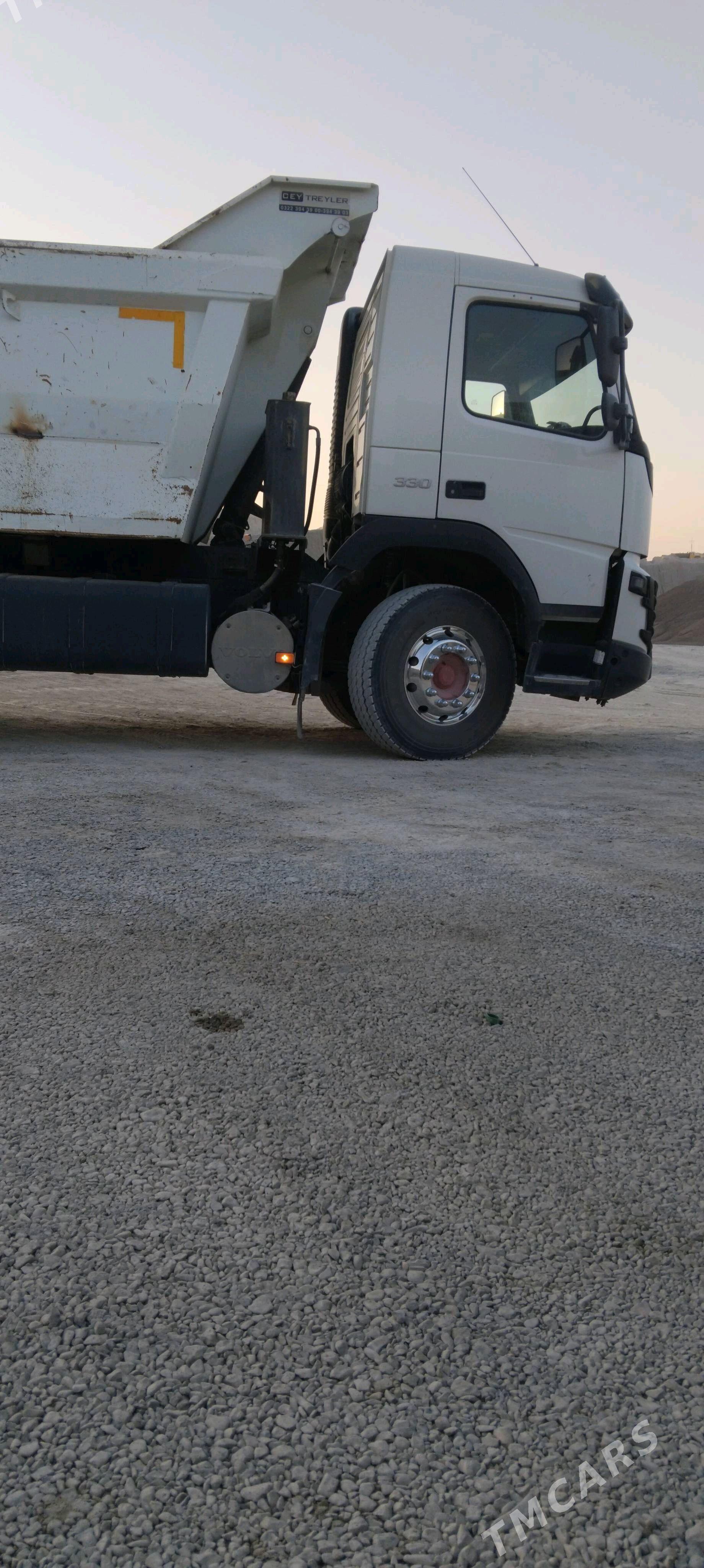 Volvo EURO 4 2014 - 790 000 TMT - Ашхабад - img 4