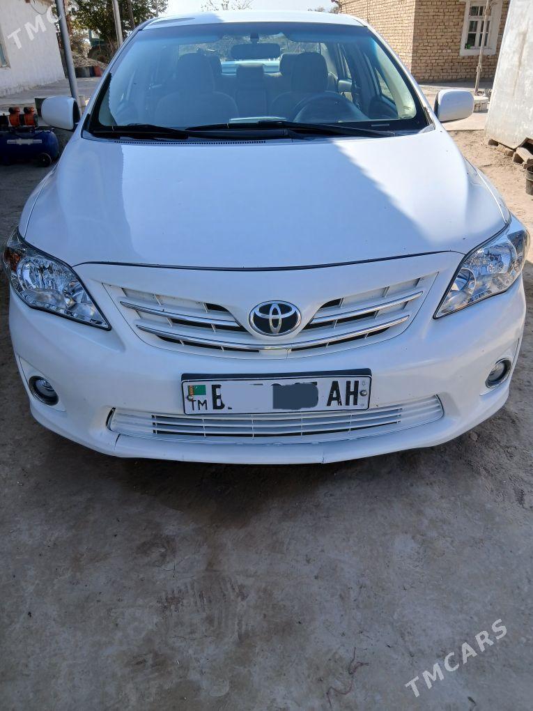 Toyota Corolla 2011 - 170 000 TMT - Гёкдепе - img 4