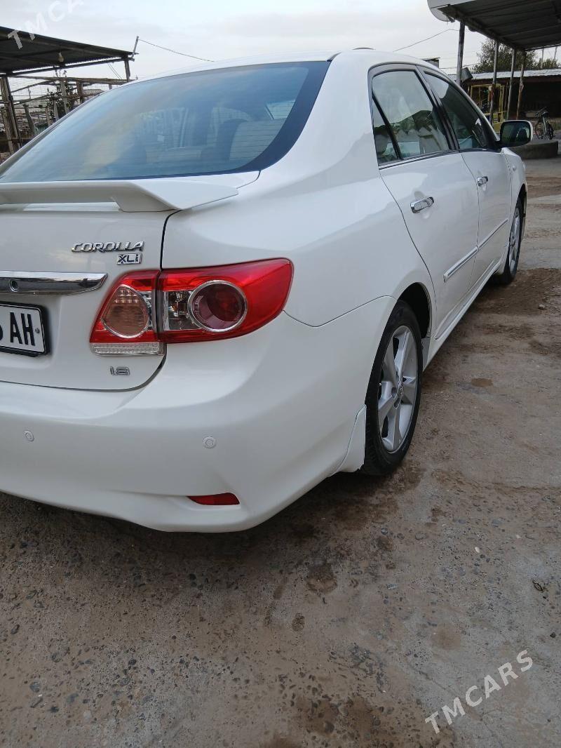 Toyota Corolla 2011 - 170 000 TMT - Гёкдепе - img 1
