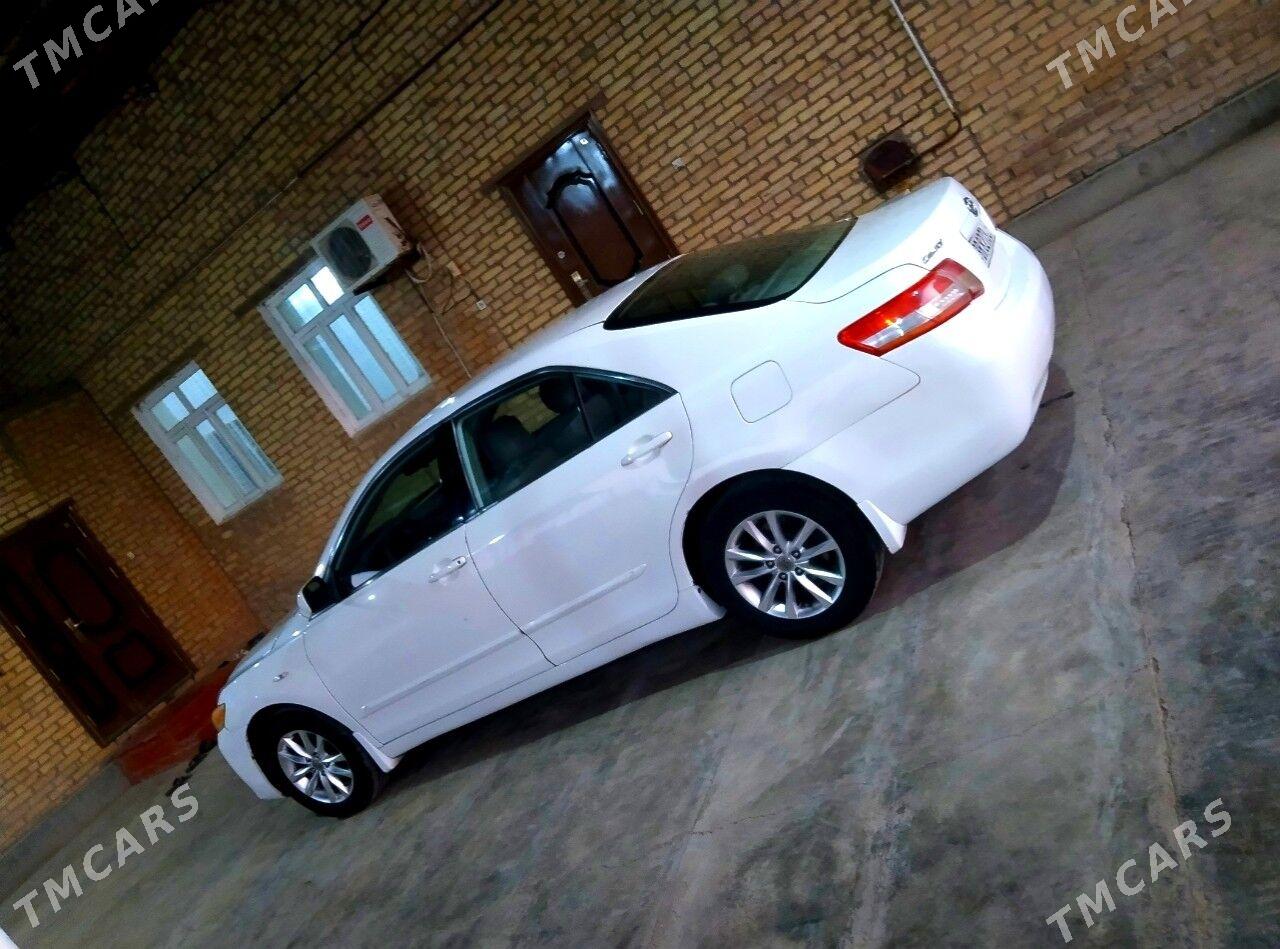 Toyota Camry 2010 - 160 000 TMT - Сакар - img 3
