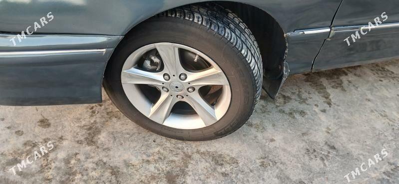 Toyota Avalon 2000 - 134 999 TMT - Векильбазар - img 3