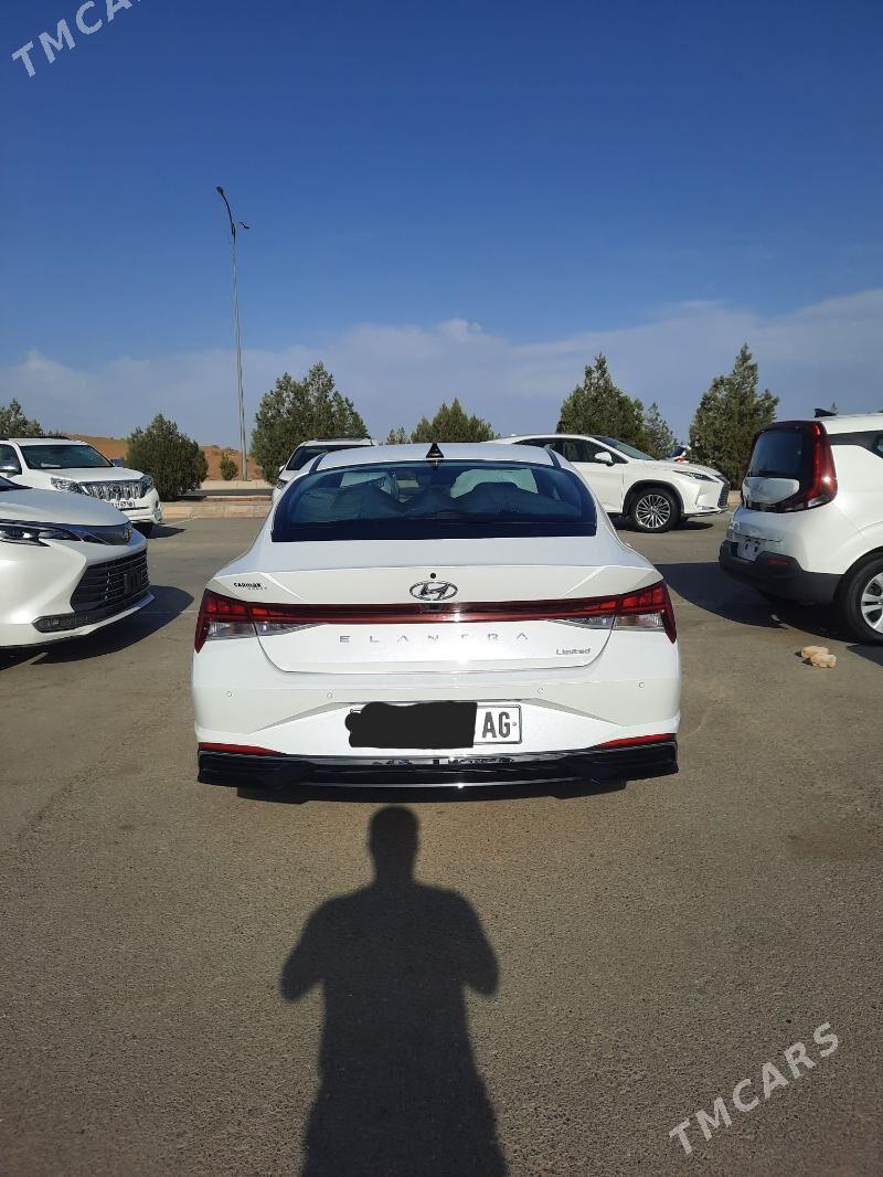 Hyundai Elantra 2022 - 325 000 TMT - Aşgabat - img 5