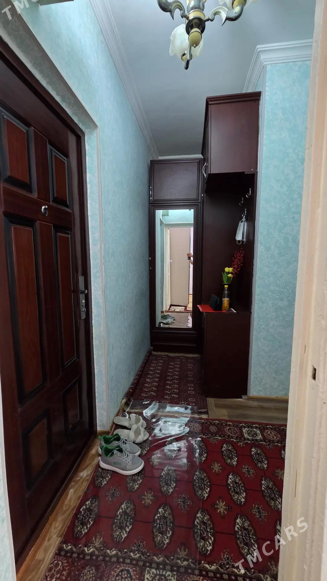 1kom. ipoteka bolya - 8 мкр - img 1